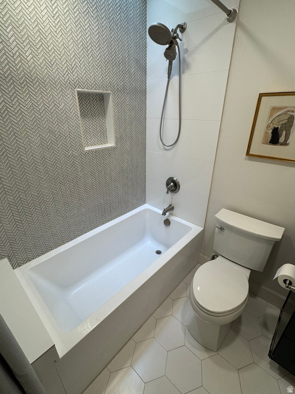 1761 E SOUTHMOOR DR Holladay, UT 84117