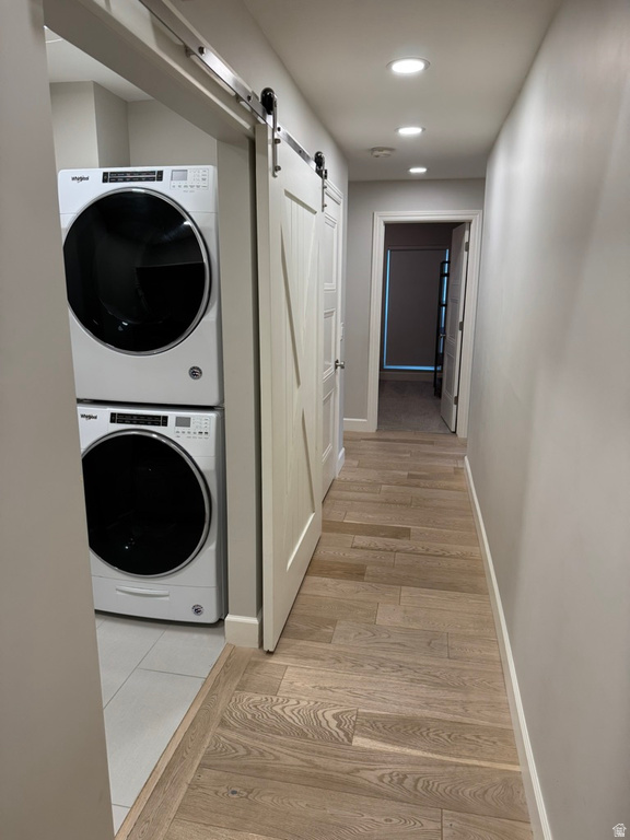 1761 E SOUTHMOOR DR Holladay, UT 84117