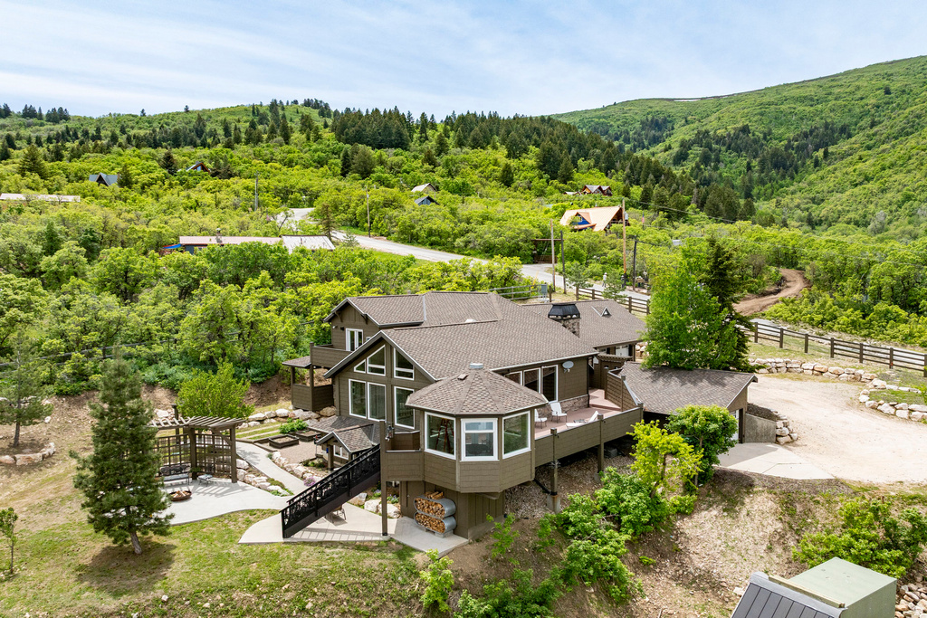 2008 N 3850 E Eden, UT 84310