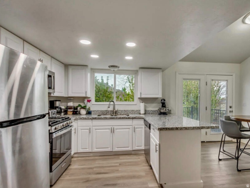 6893 S 3200 W West Jordan, UT 84084