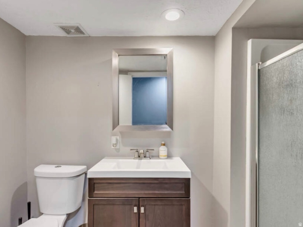 6893 S 3200 W West Jordan, UT 84084