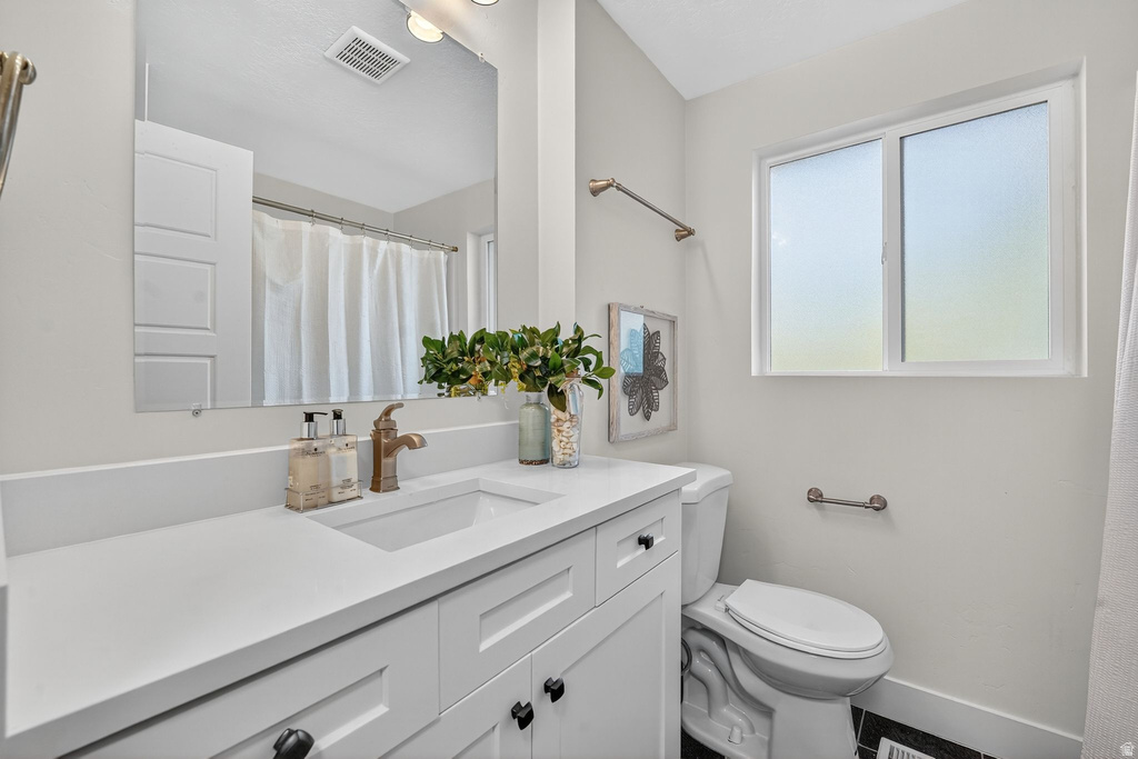 Photo 12 for MLS #2120593 at 3123 S 2300 East