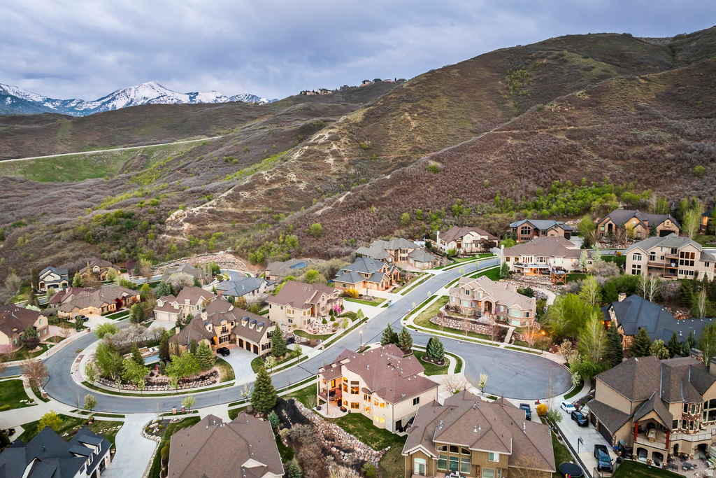 1263 E WILD MAPLE CT Draper, UT 84020