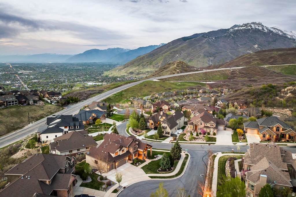 1263 E WILD MAPLE CT Draper, UT 84020