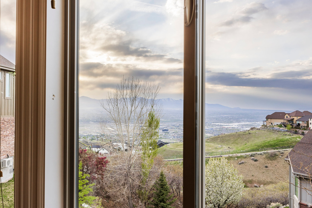 1263 E WILD MAPLE CT Draper, UT 84020