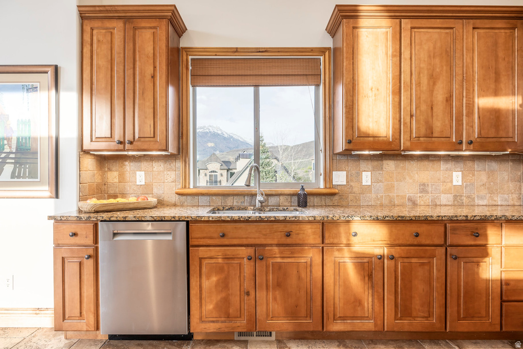 1263 E WILD MAPLE CT Draper, UT 84020