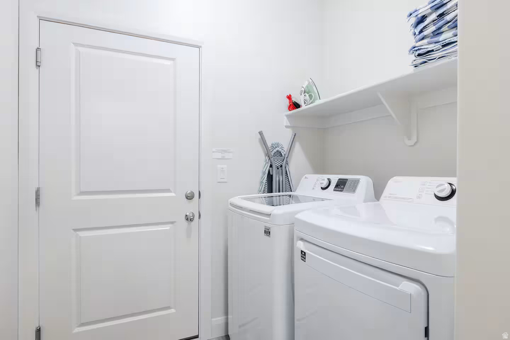 Photo 18 for MLS #2120616 at 1162 N Riviera Aly