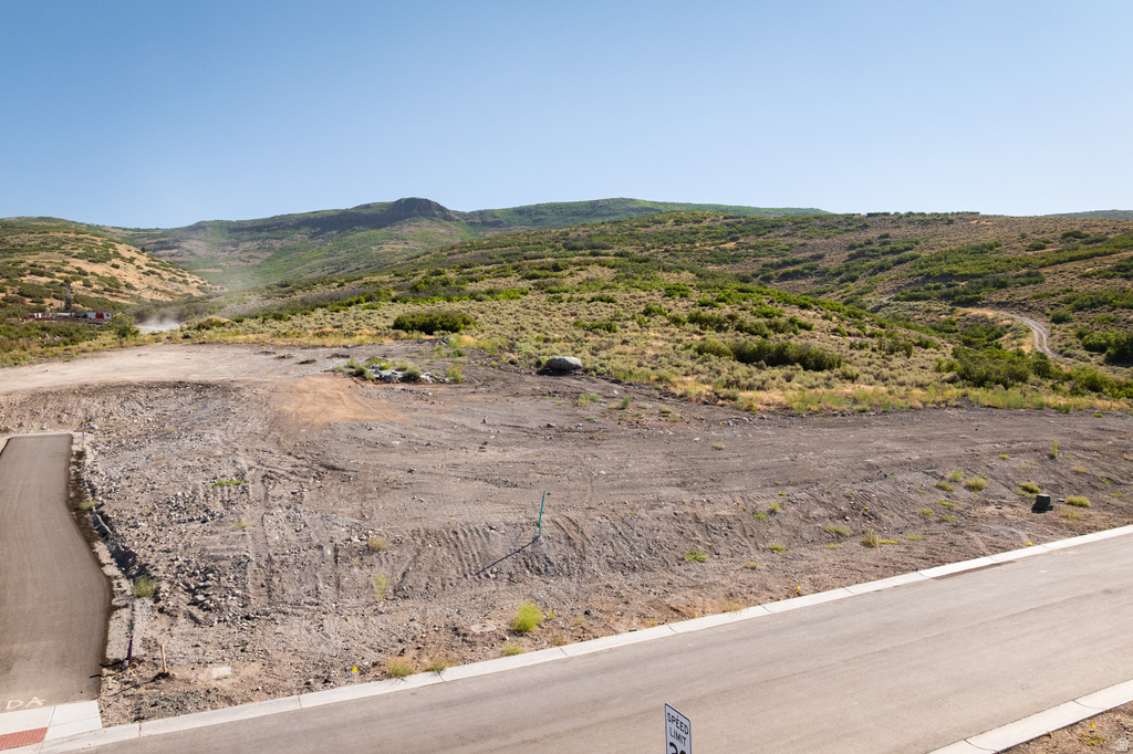 1221 E COYOTE VIEW CIR Heber City, UT 84032