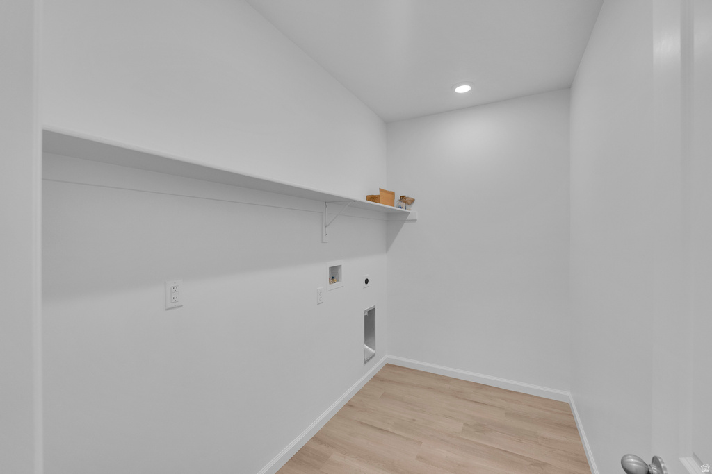 8638 N HALLORAN CT #1329 Lake Point, UT 84074