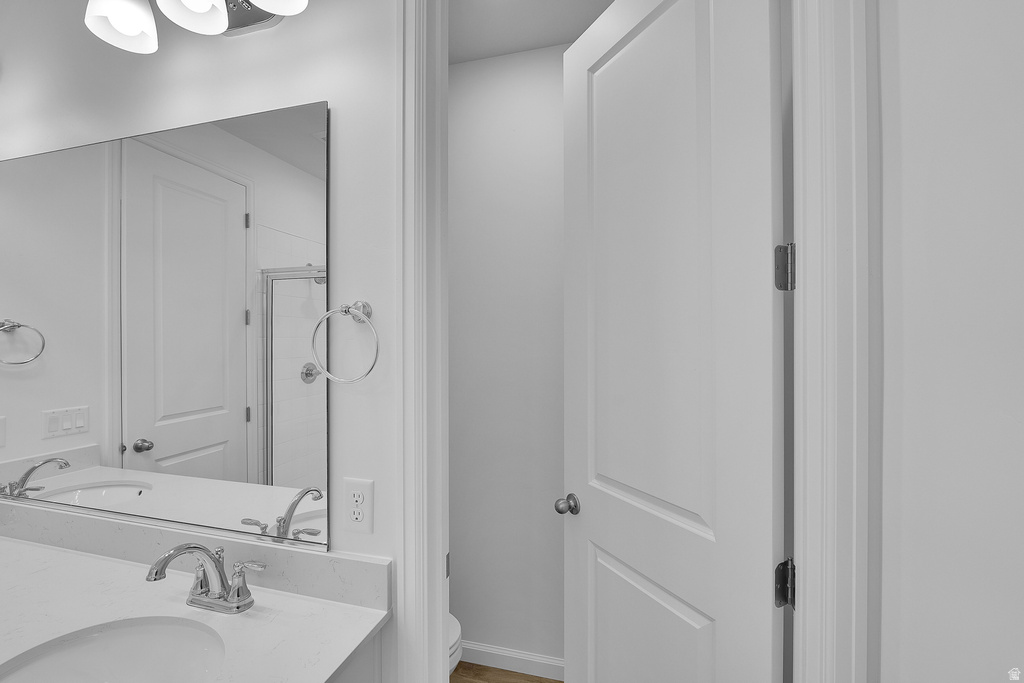 8638 N HALLORAN CT #1329 Lake Point, UT 84074