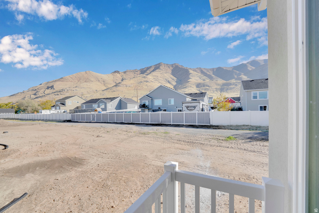 8638 N HALLORAN CT #1329 Lake Point, UT 84074