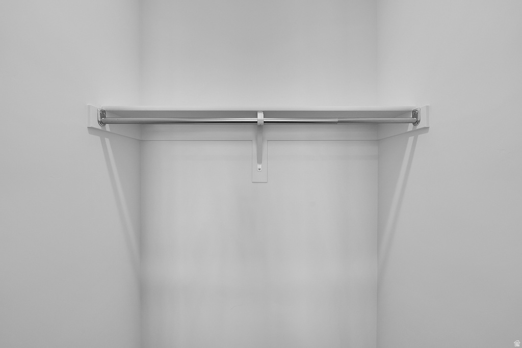 8638 N HALLORAN CT #1329 Lake Point, UT 84074