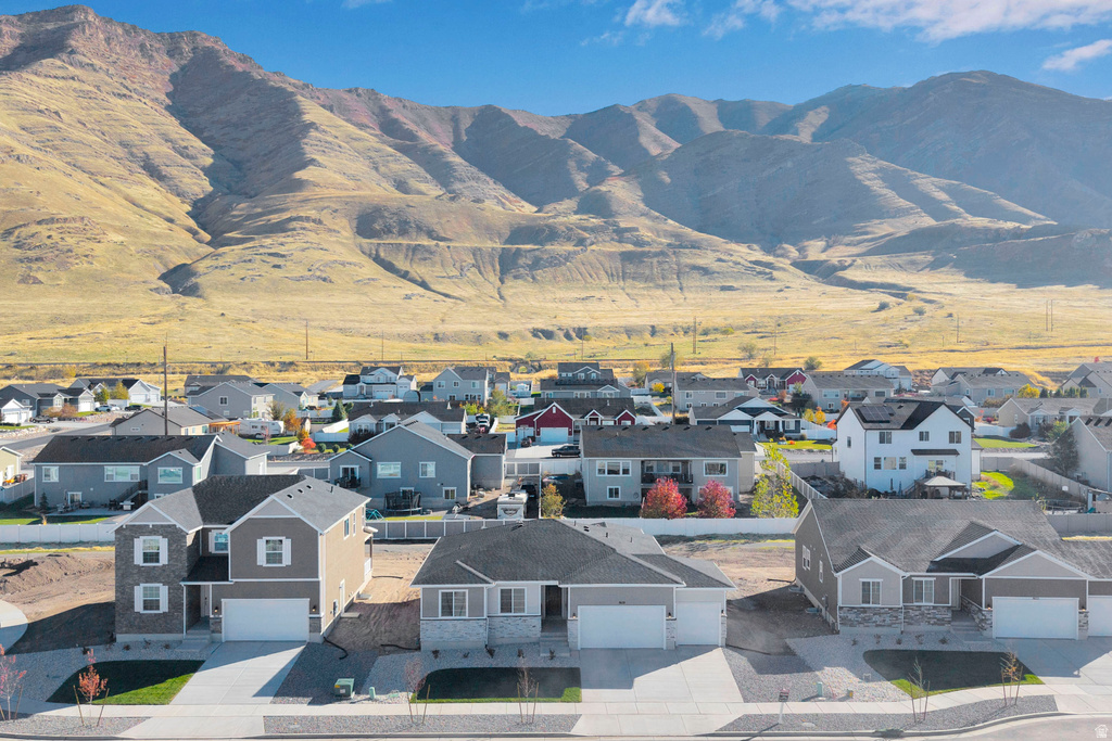 8638 N HALLORAN CT #1329 Lake Point, UT 84074