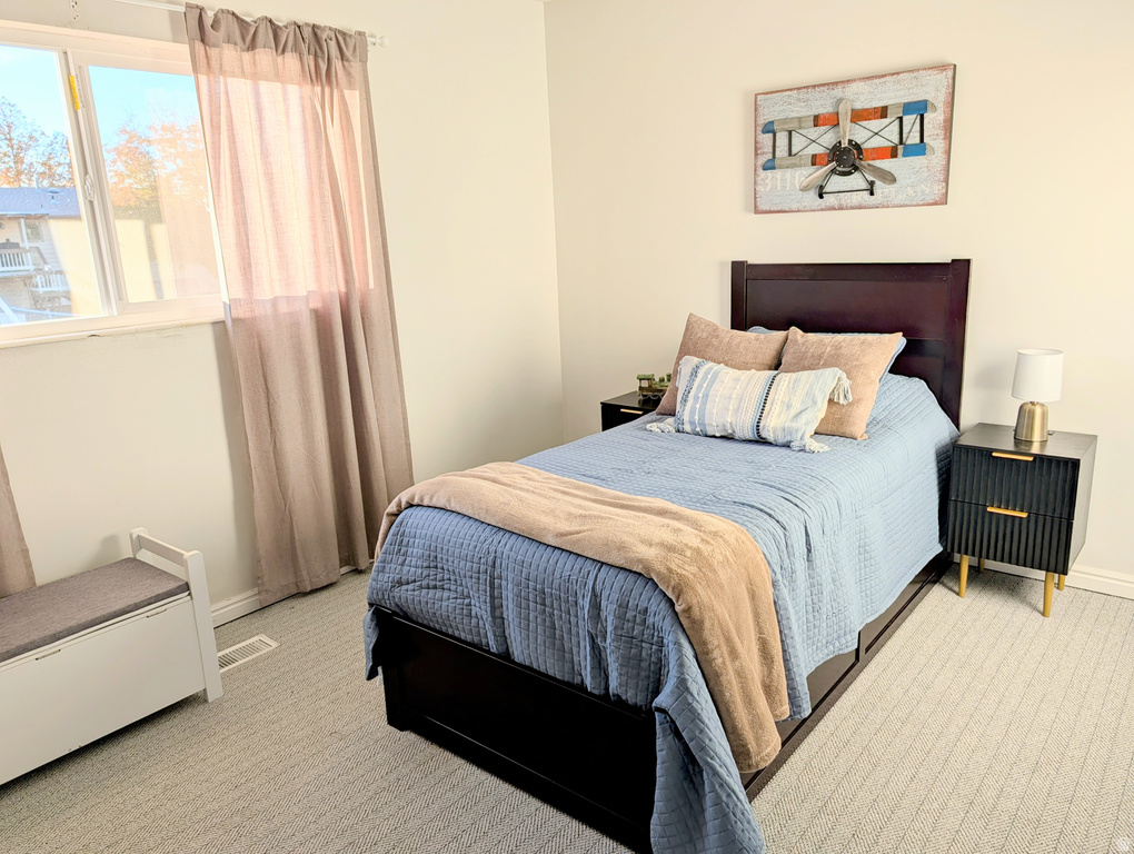 2205 N 700 W Harrisville, UT 84414