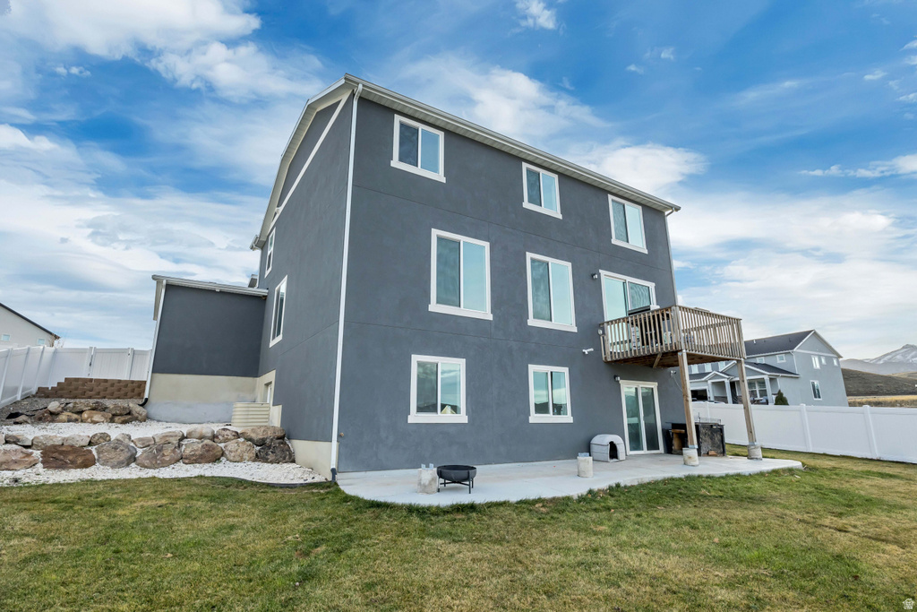 7172 W ECHOMOUNT RD West Valley City, UT 84081