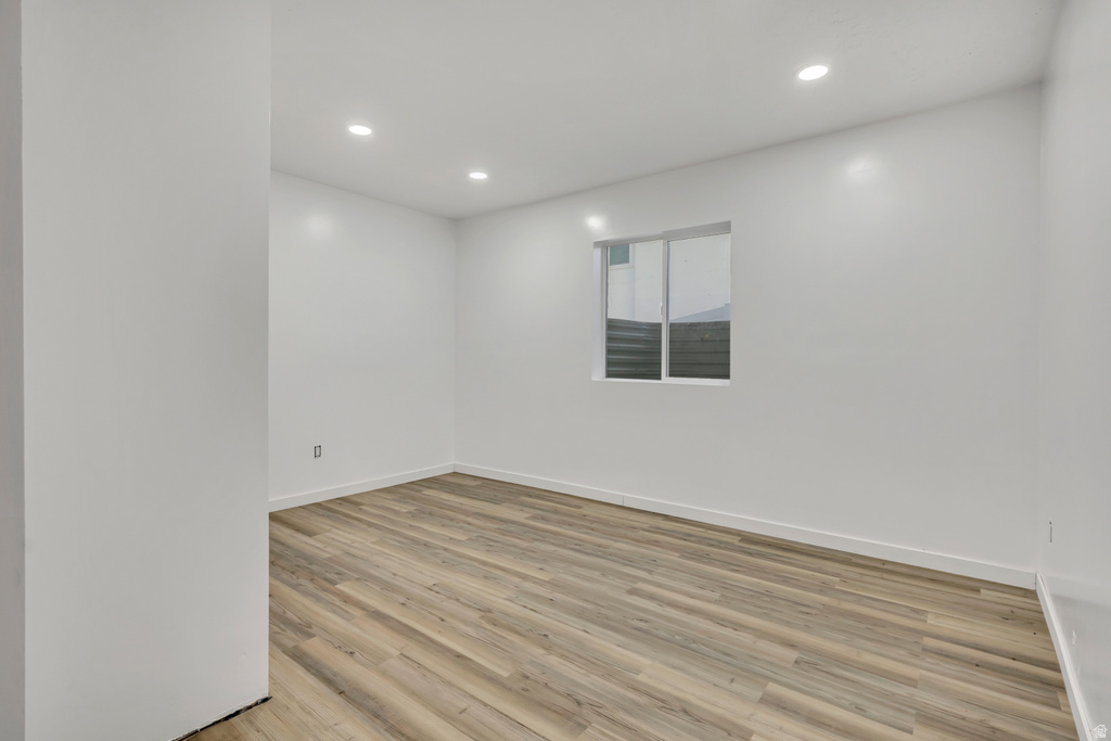 7172 W ECHOMOUNT RD West Valley City, UT 84081