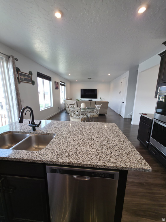 7172 W ECHOMOUNT RD West Valley City, UT 84081