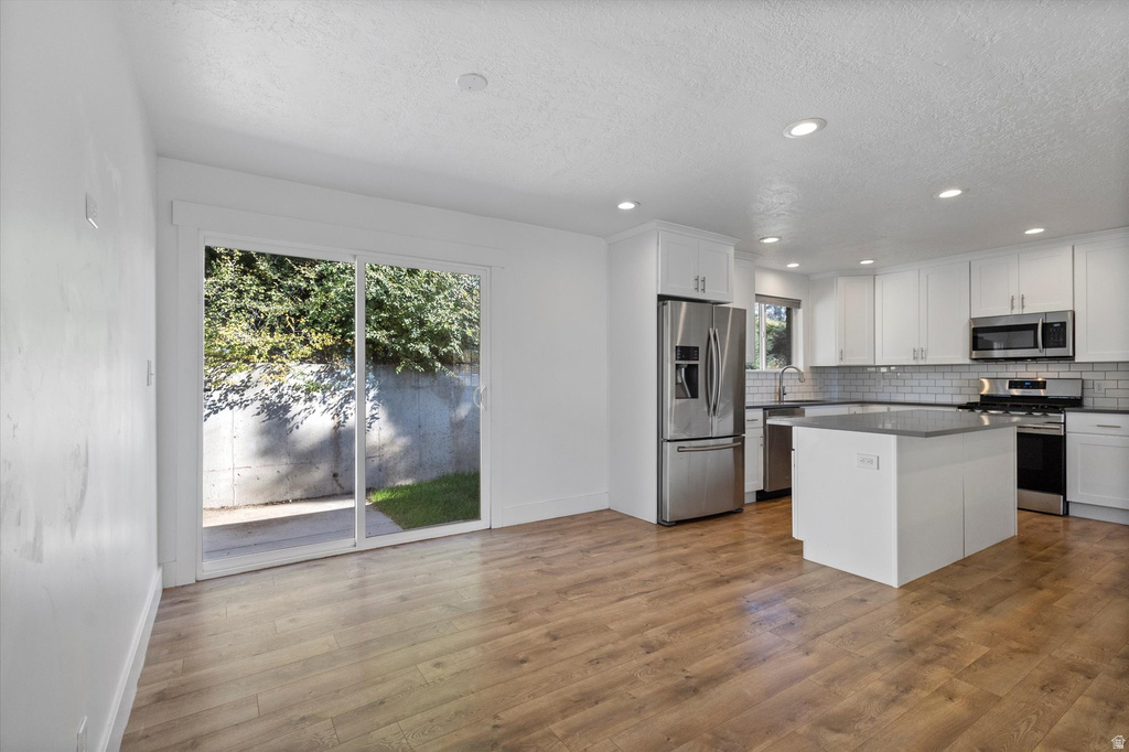 9977 S LANNAE DR Sandy, UT 84094