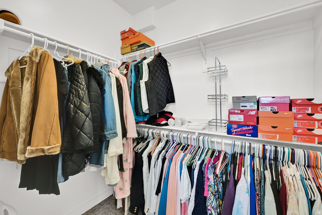 3080 N 3325 W Plain City, UT 84404