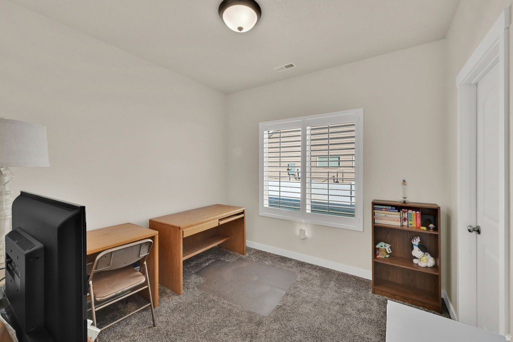 3080 N 3325 W Plain City, UT 84404