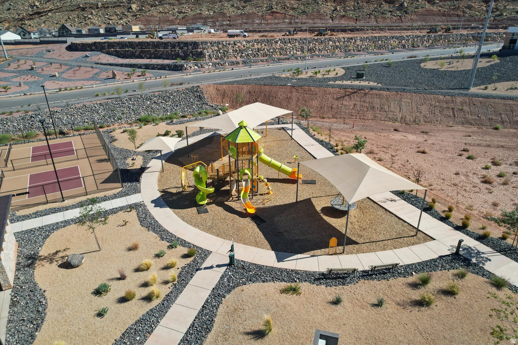 1604 S CEDAR MESA DR Washington, UT 84780