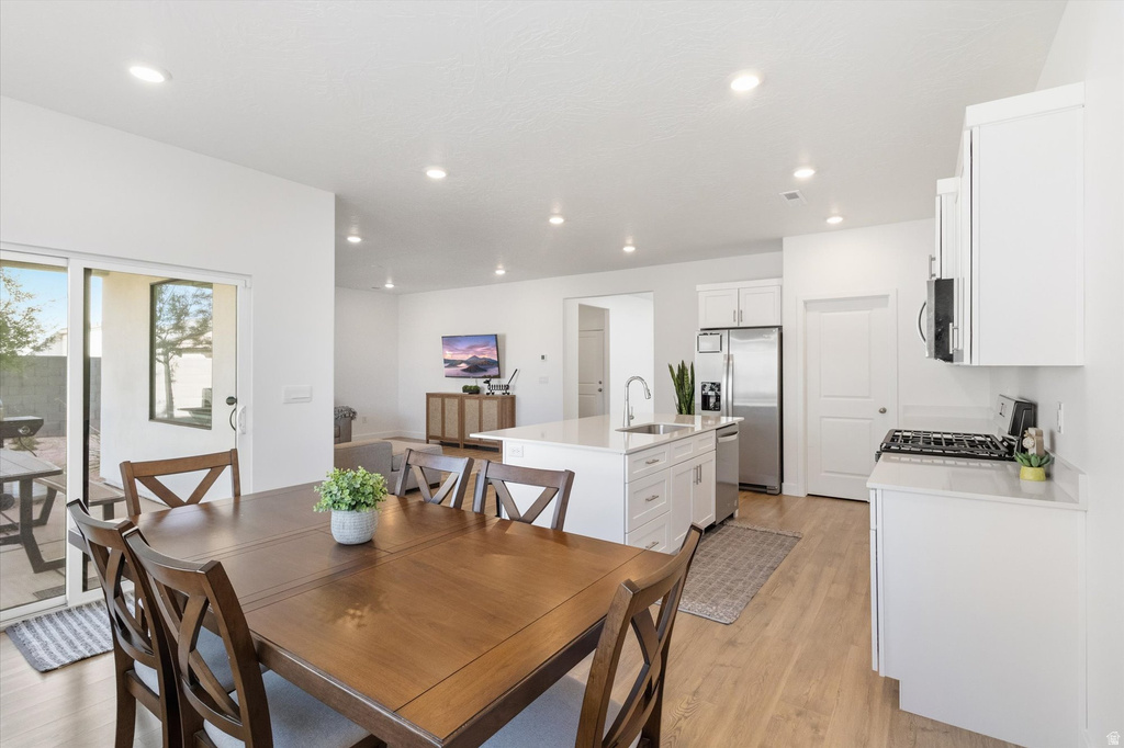 1604 S CEDAR MESA DR Washington, UT 84780