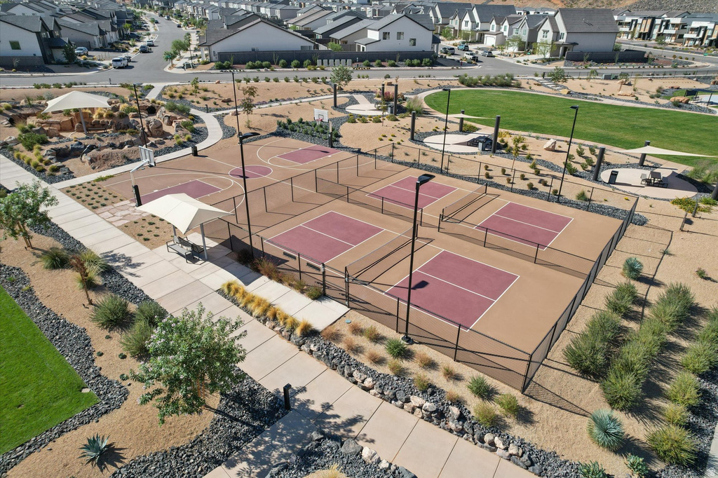 1604 S CEDAR MESA DR Washington, UT 84780