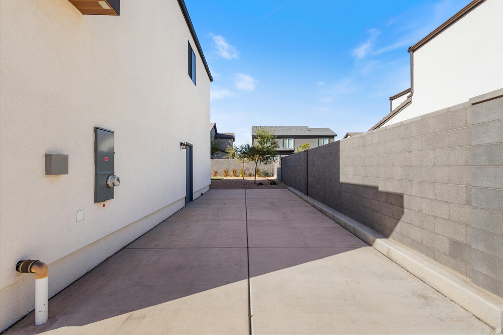 1604 S CEDAR MESA DR Washington, UT 84780