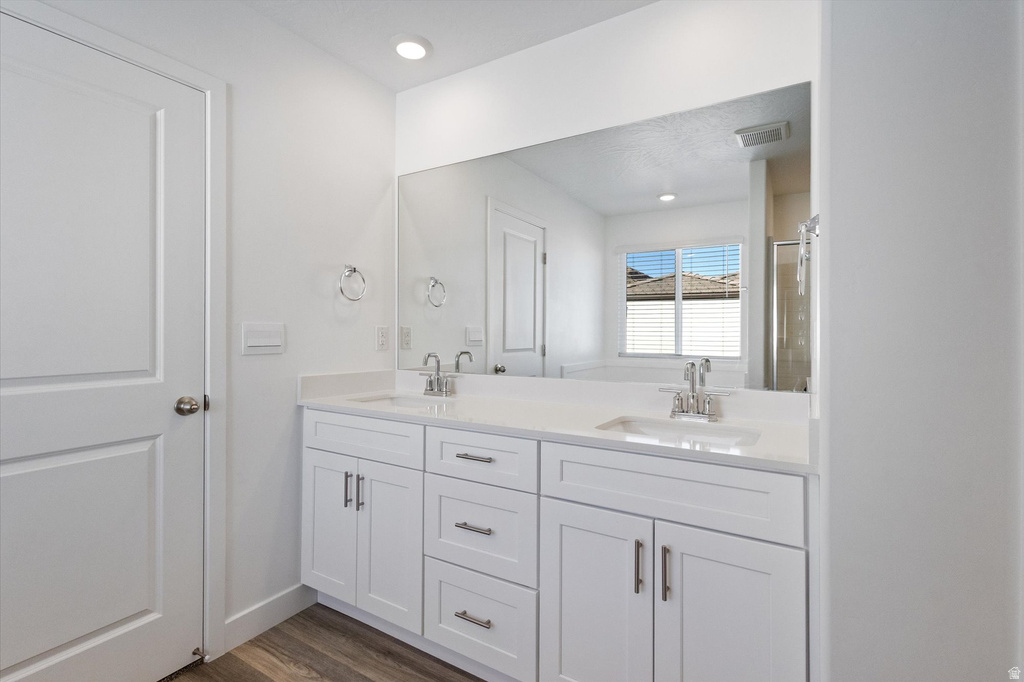 1604 S CEDAR MESA DR Washington, UT 84780