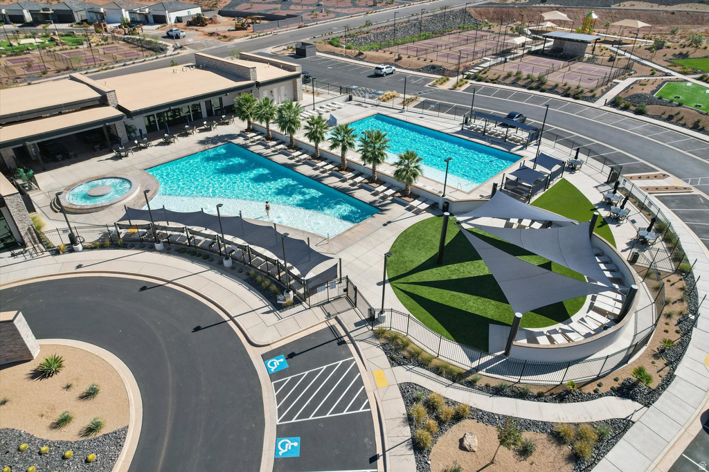 1604 S CEDAR MESA DR Washington, UT 84780