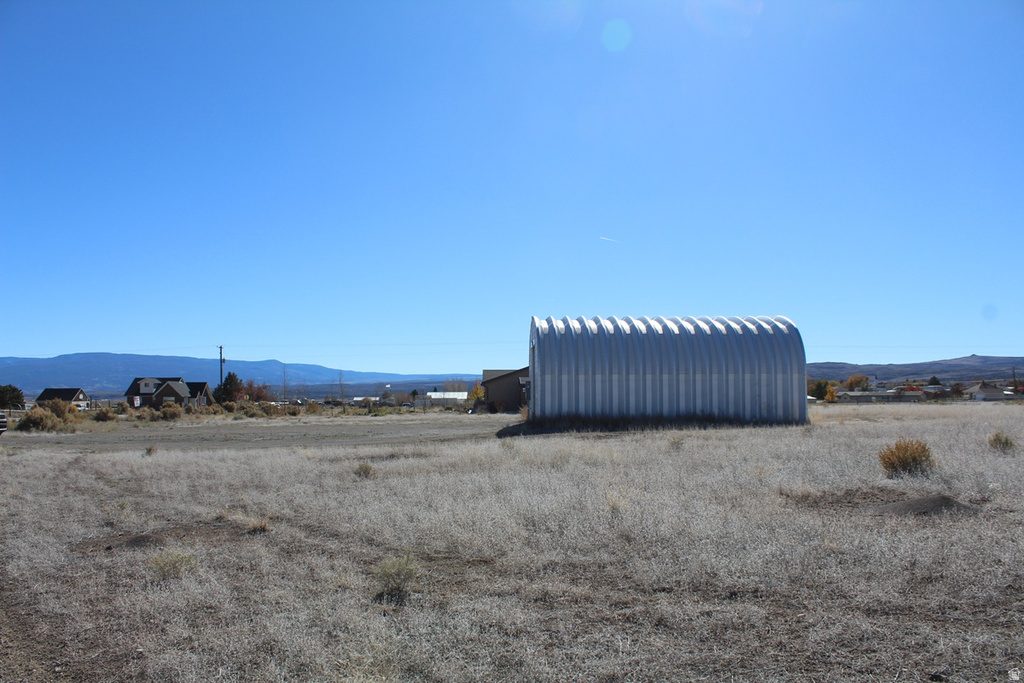 650 N 200 E Loa, UT 84747