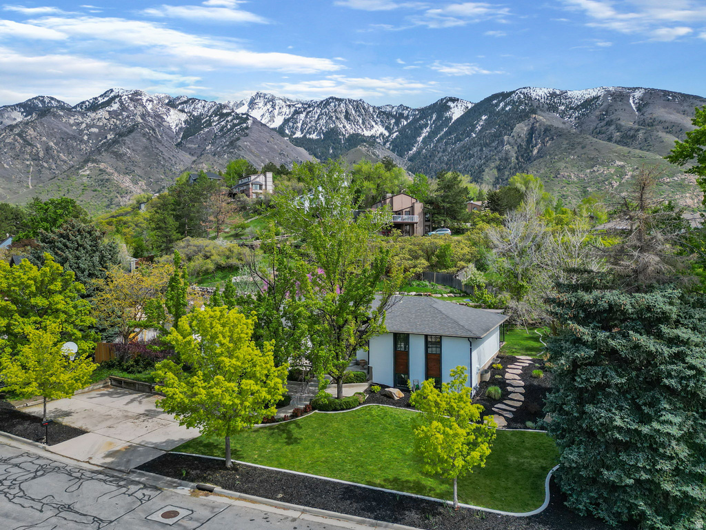 2234 E WILLOW BROOK WAY Sandy, UT 84092