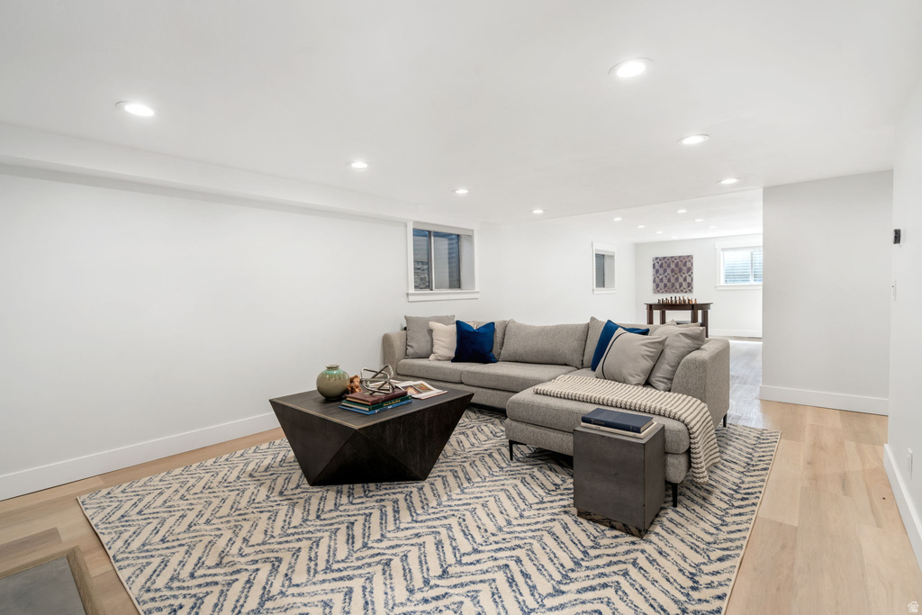 2234 E WILLOW BROOK WAY Sandy, UT 84092