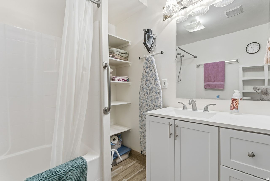 424 W CREEKSIDE LN Kaysville, UT 84037