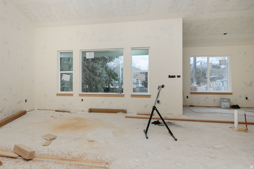 28 N 100 E Hyrum, UT 84319