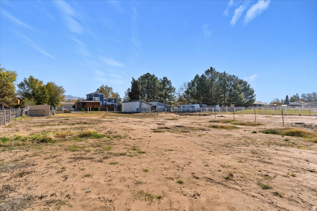 4111 S 5350 W Hooper, UT 84315