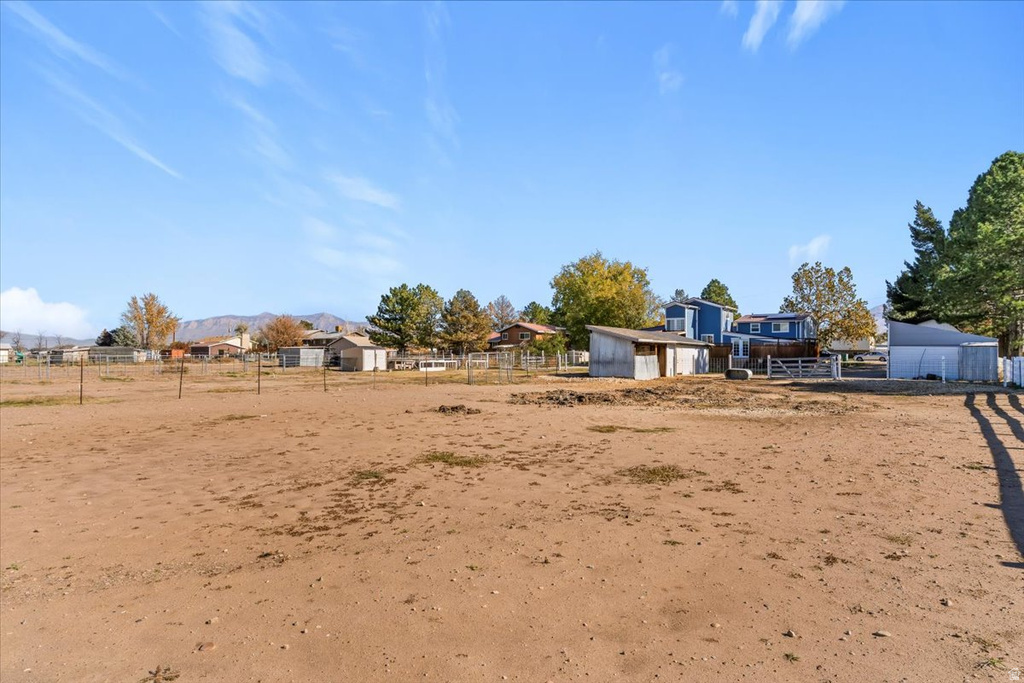 4111 S 5350 W Hooper, UT 84315