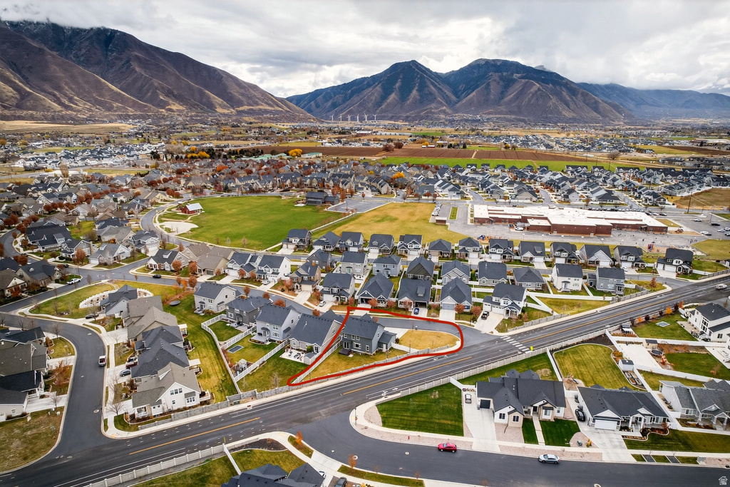 2216 W SILVER LEAF DR ##35 Mapleton, UT 84664