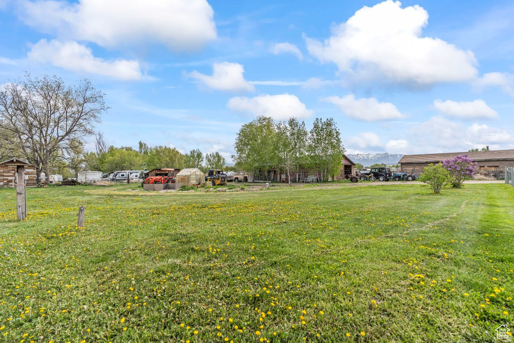 3168 W 1300 N Clinton, UT 84015