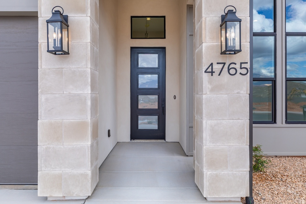 4765 W 1930 S Hurricane, UT 84737