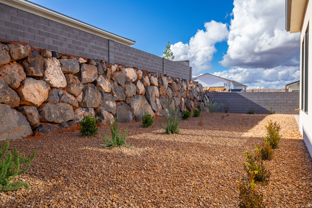 4765 W 1930 S Hurricane, UT 84737