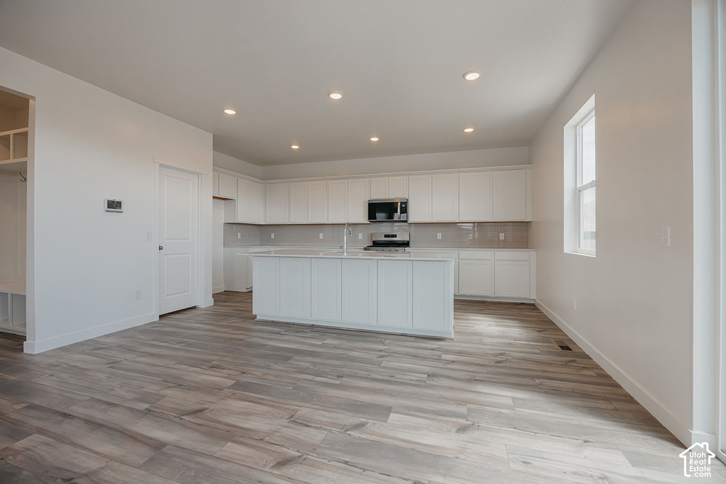 322 E CLEAR GRANITE WAY photo 3