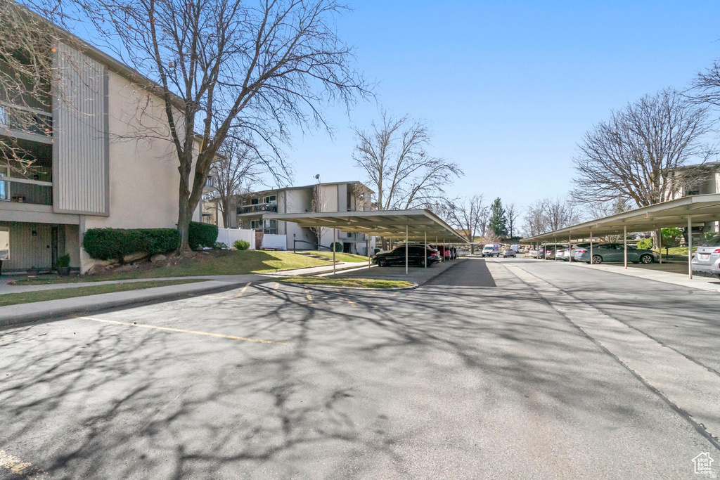 5809 S WATERBURY DR #D Murray, UT 84121