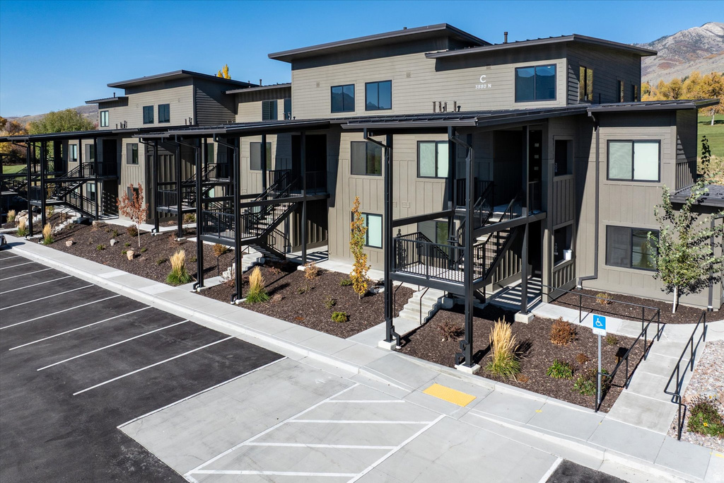 3880 N 4975 E #C207 Eden, UT 84310