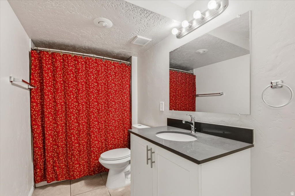 3985 S 5375 W West Valley City, UT 84120