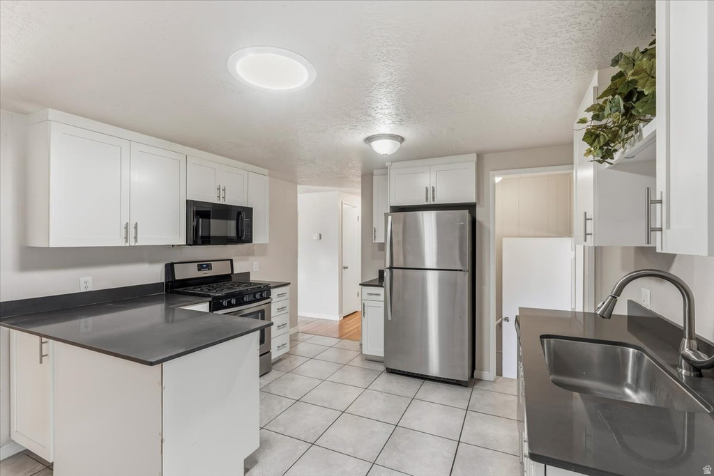 3985 S 5375 W West Valley City, UT 84120