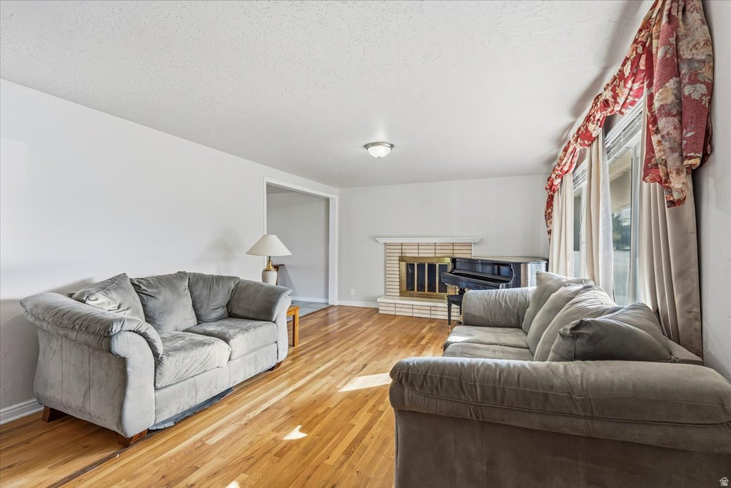 3985 S 5375 W West Valley City, UT 84120