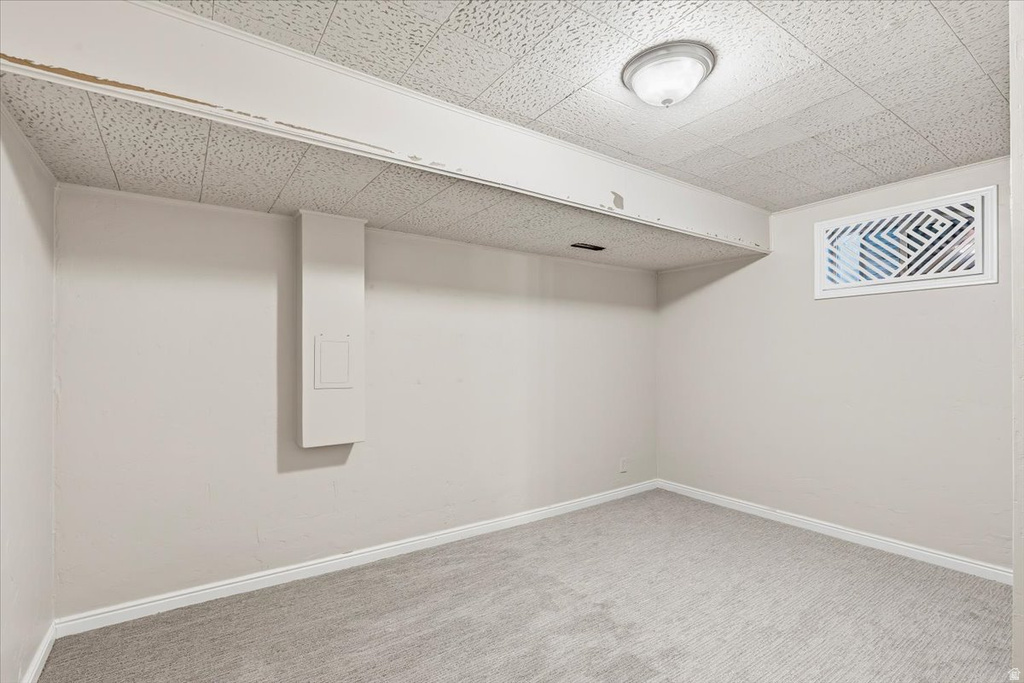 3985 S 5375 W West Valley City, UT 84120