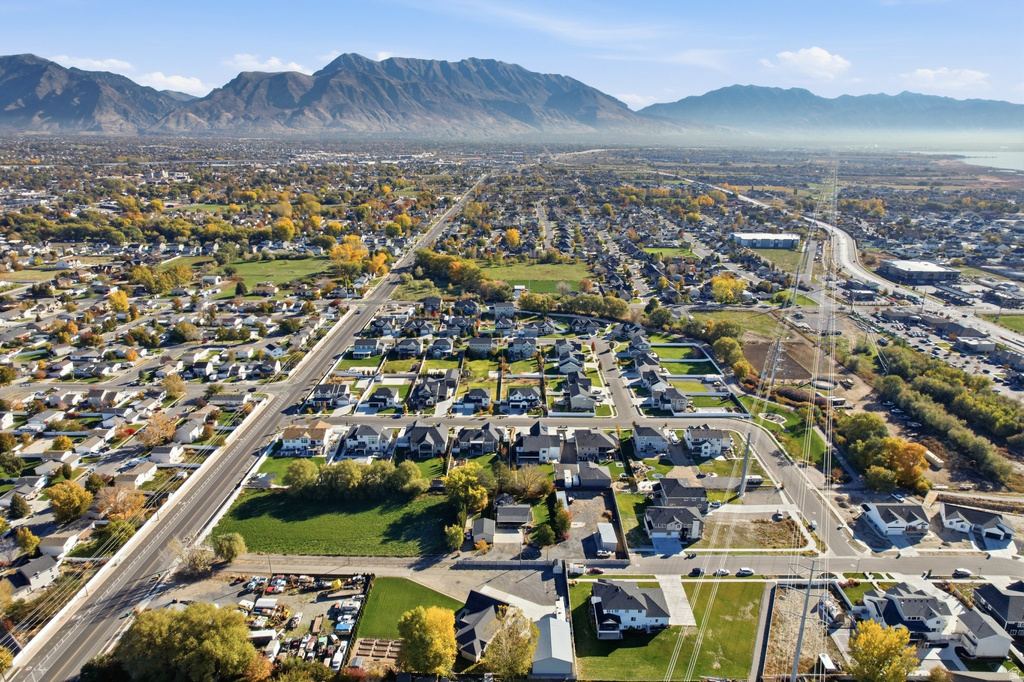 1351 W 700 S Lehi, UT 84043