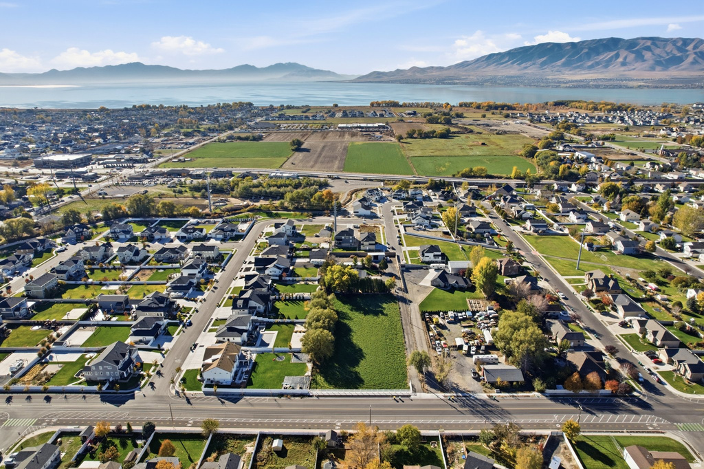 1351 W 700 S Lehi, UT 84043